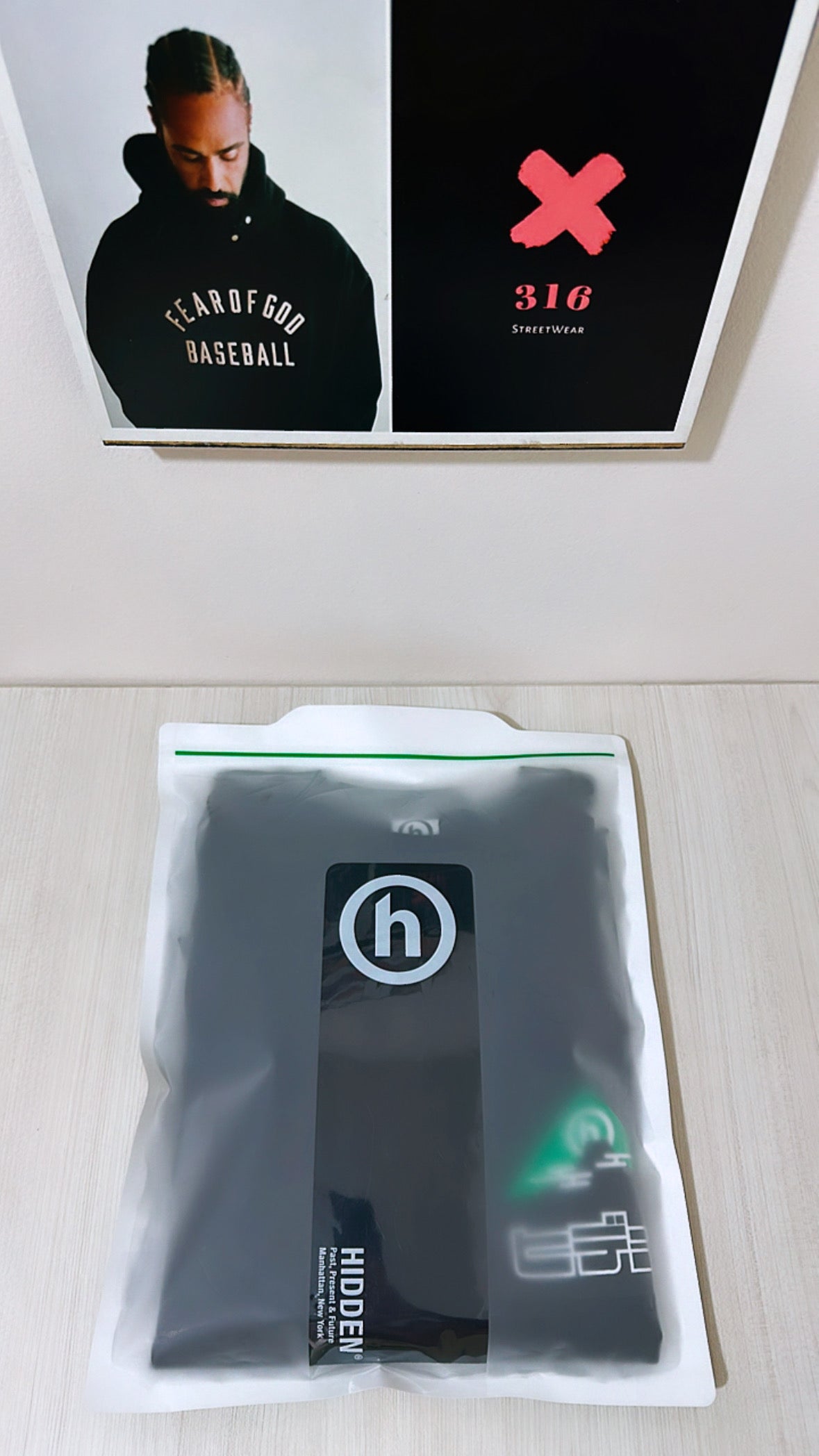 HIDDEN NY Japan grid tee