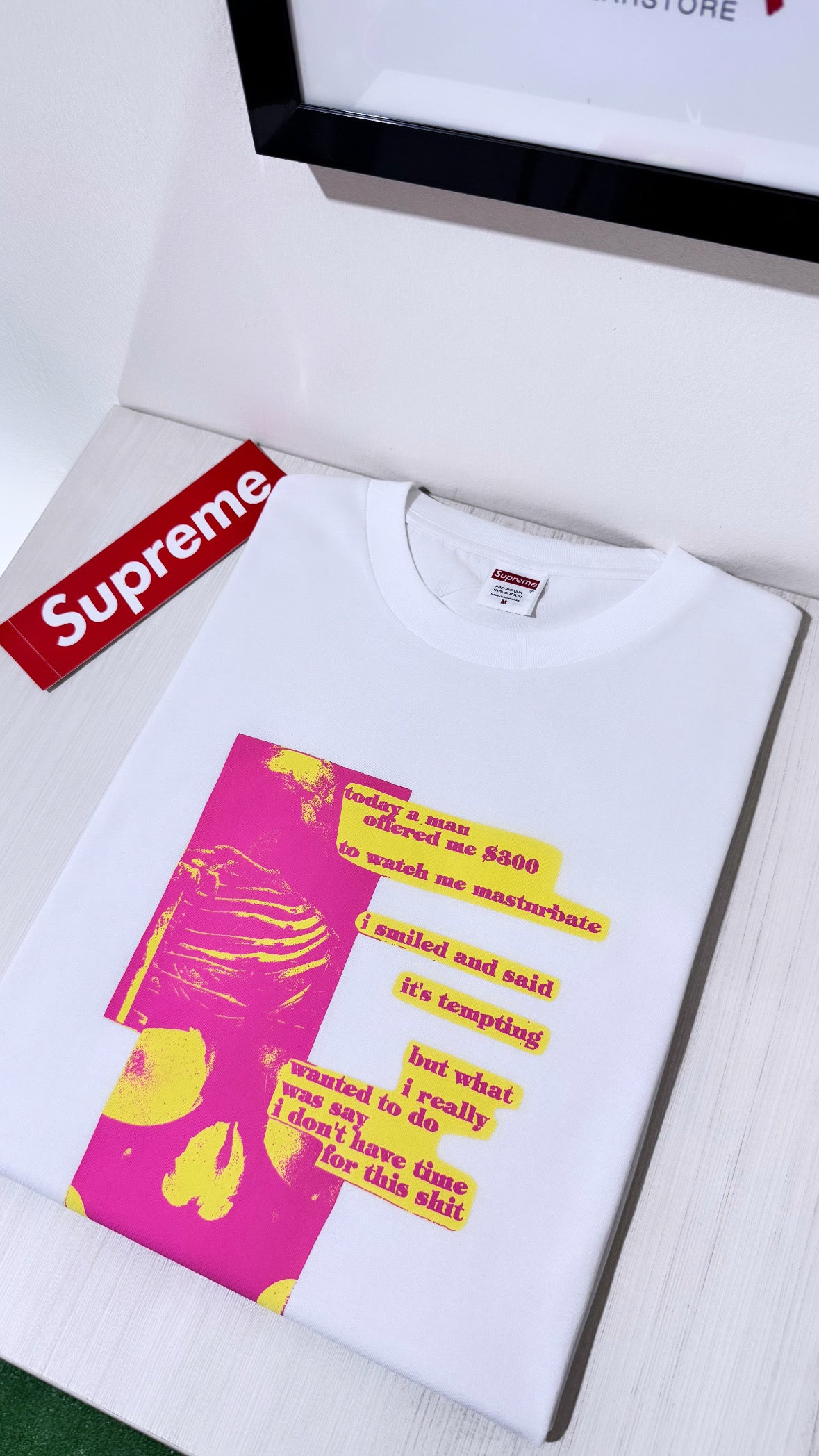 Supreme tee anatomy