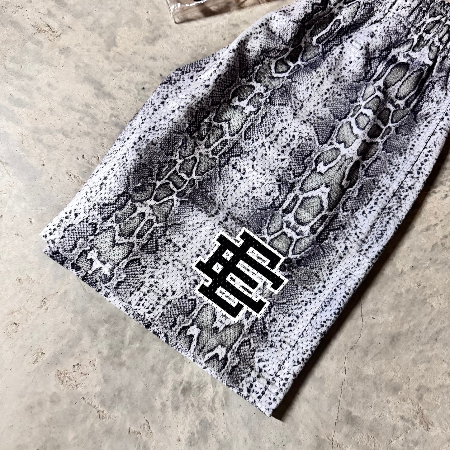 Eric Emanuel EE Basic Short (snake)