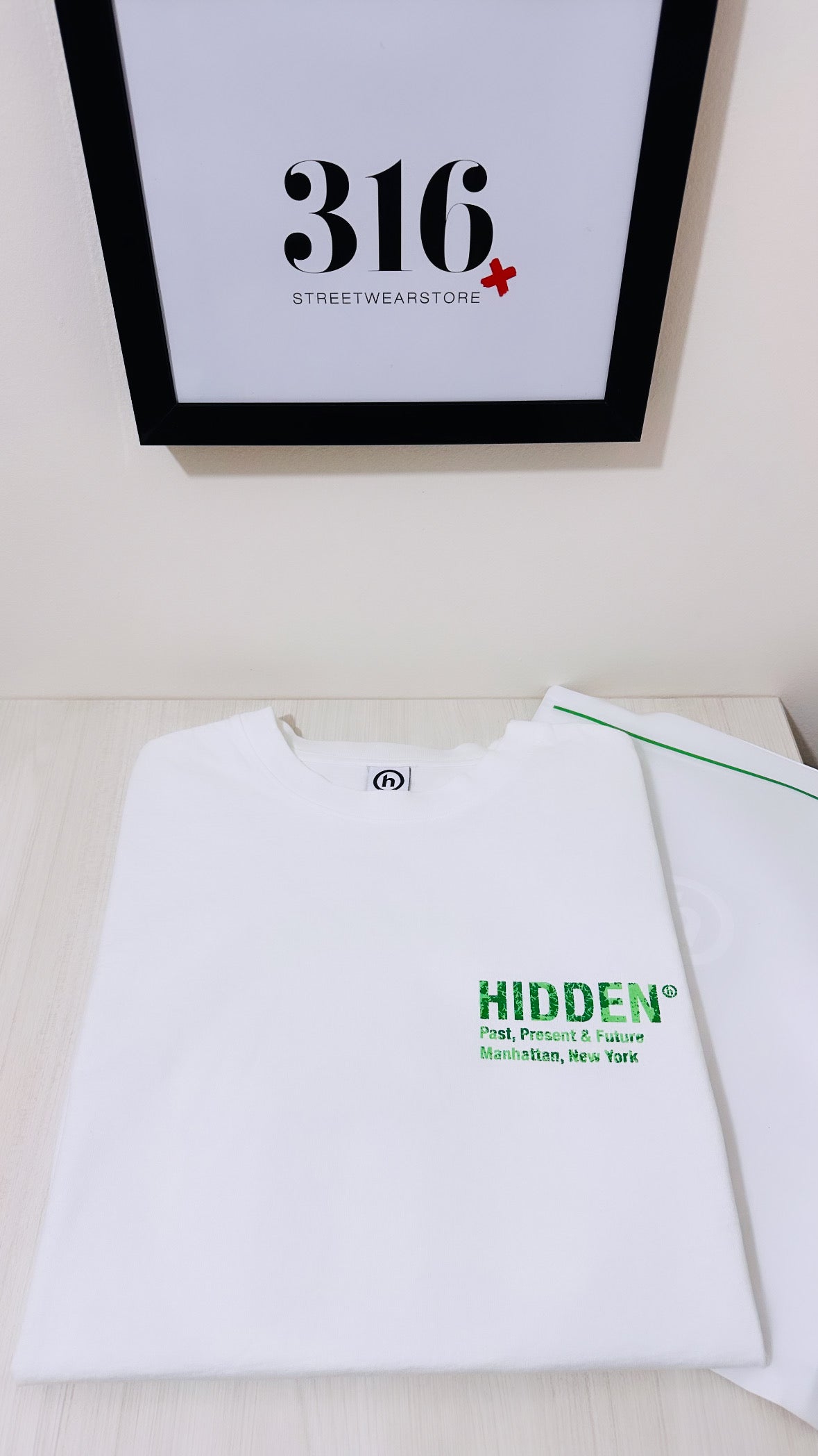 HIDDEN NY (Distress H Logo)