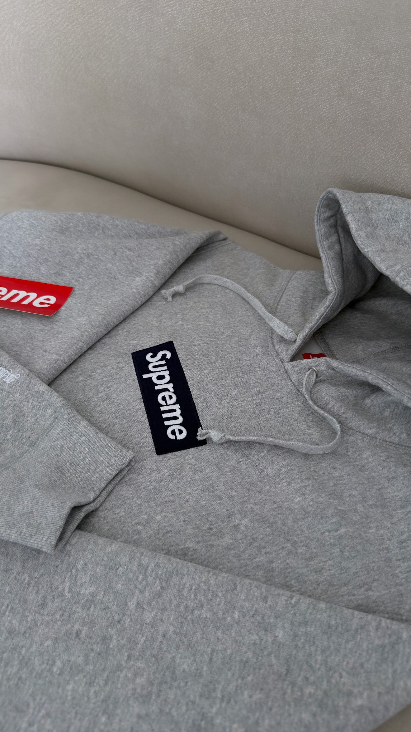 Supreme box logo 2025 (gris)