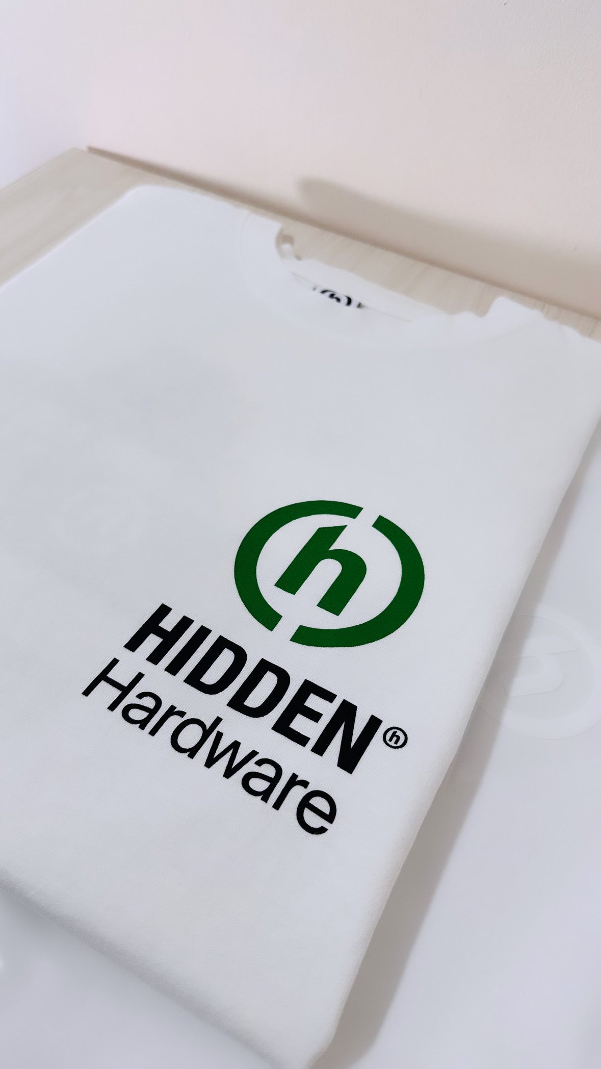 HIDDEN (Rover tee)