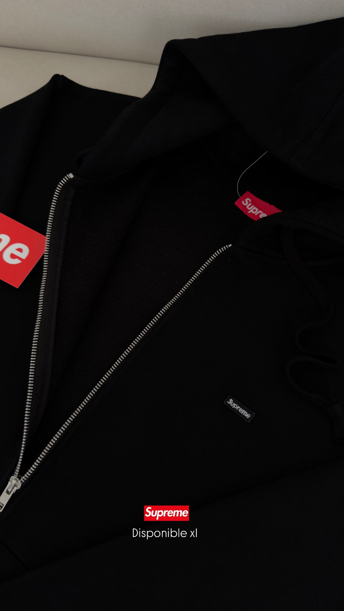 Supreme Small Box zip up