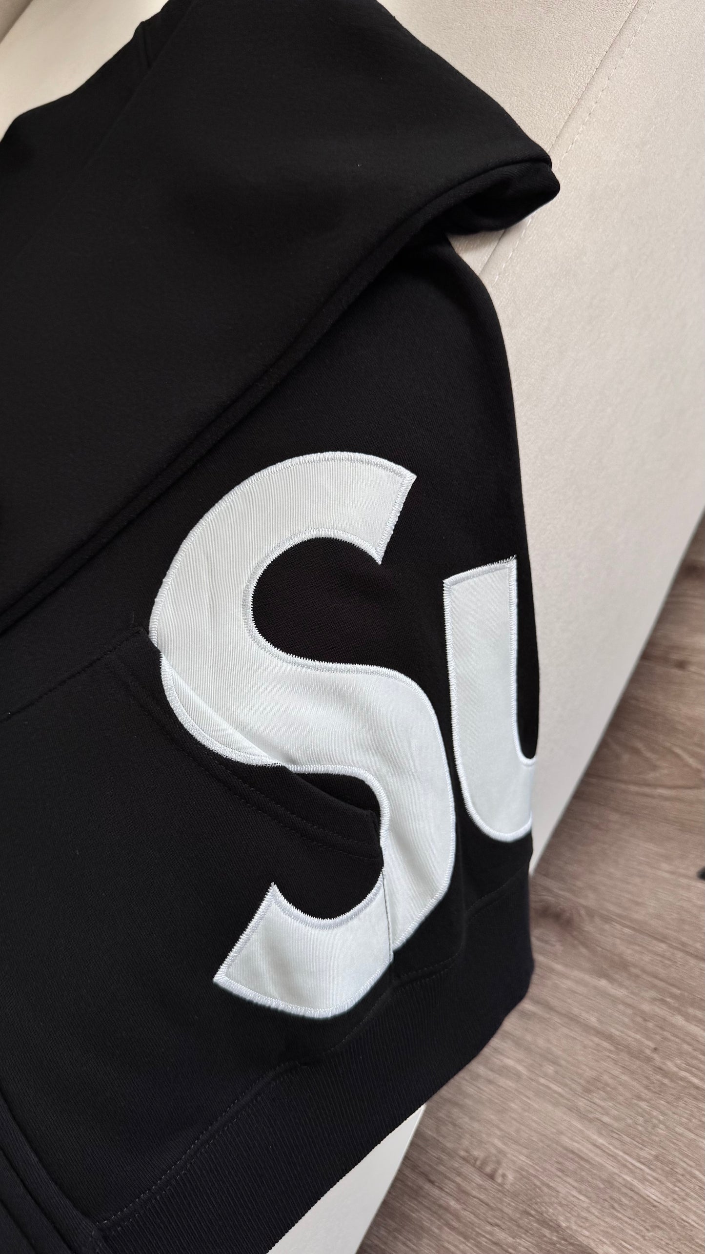 Supreme big logo zip up